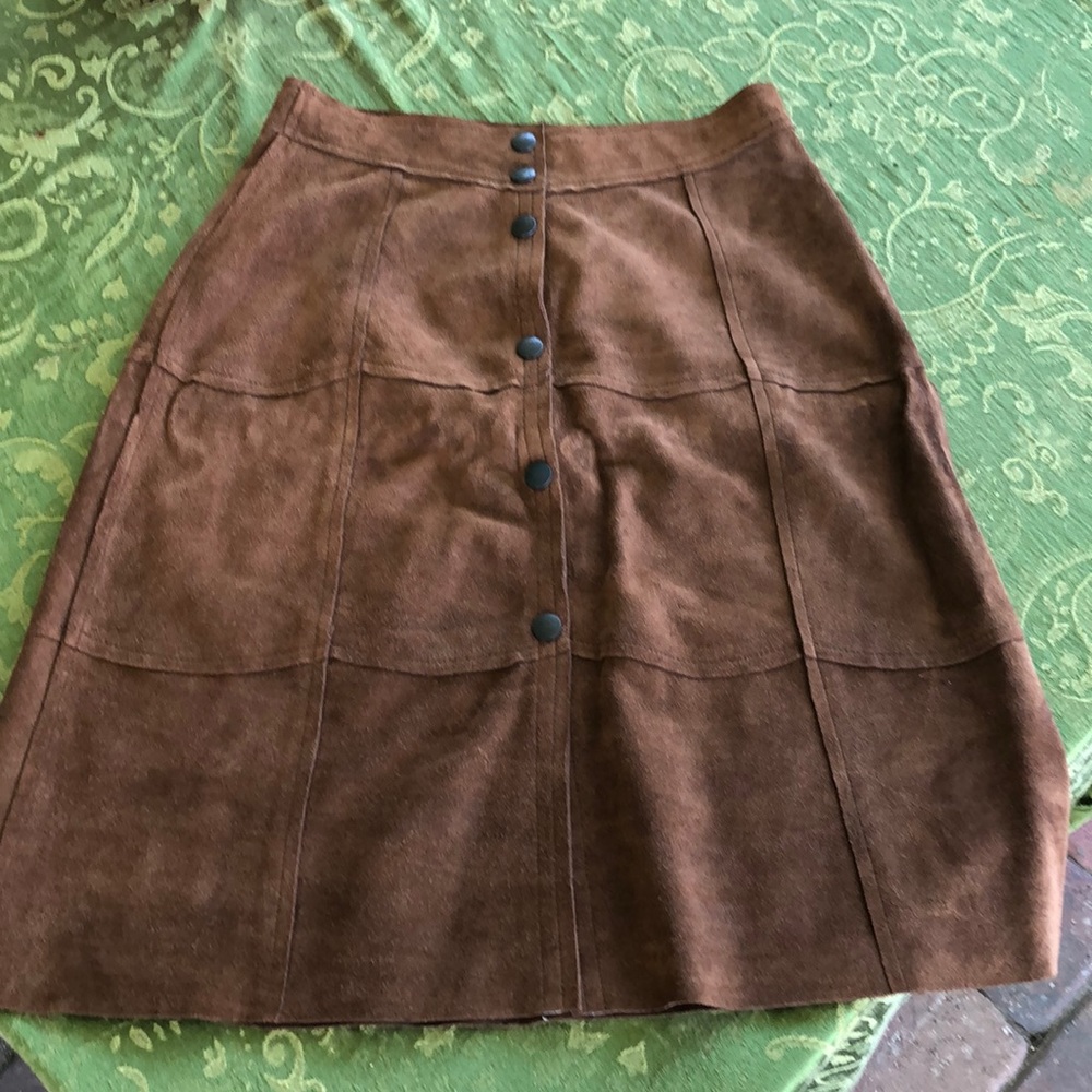 GAP suede skirt
